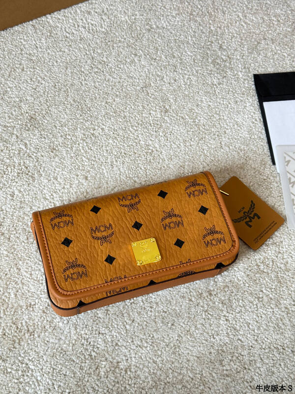 MCM Monogram 25x18x10cm shoulder bag — Premium Replica
