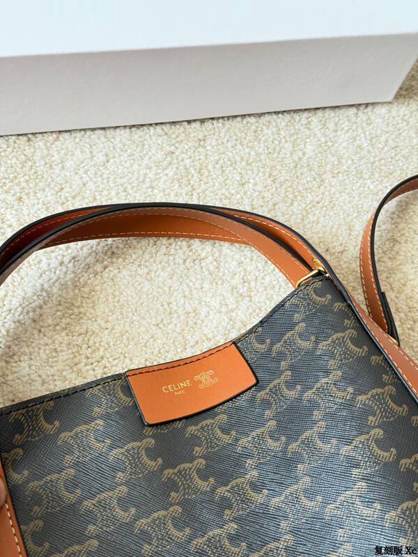 Celine everyday — AAA Quality Replica