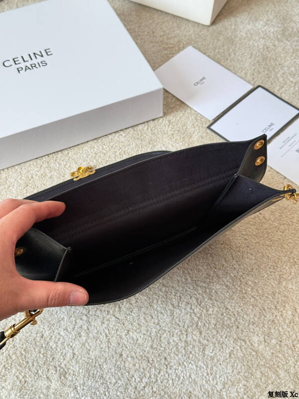 Celine Triomphe everyday — Top Quality Replica