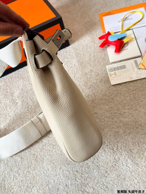Hermes Jypsiere Cream crossbody — 1:1 Replica