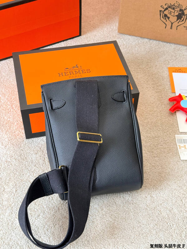 Hermes Kelly Ado Black crossbody — Premium Replica