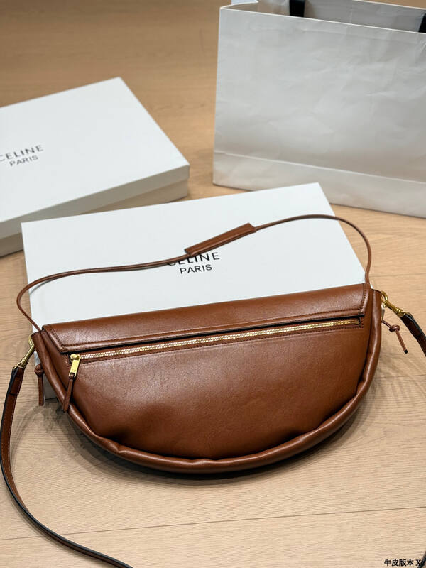 Celine Triomphe everyday — AAA Quality Replica