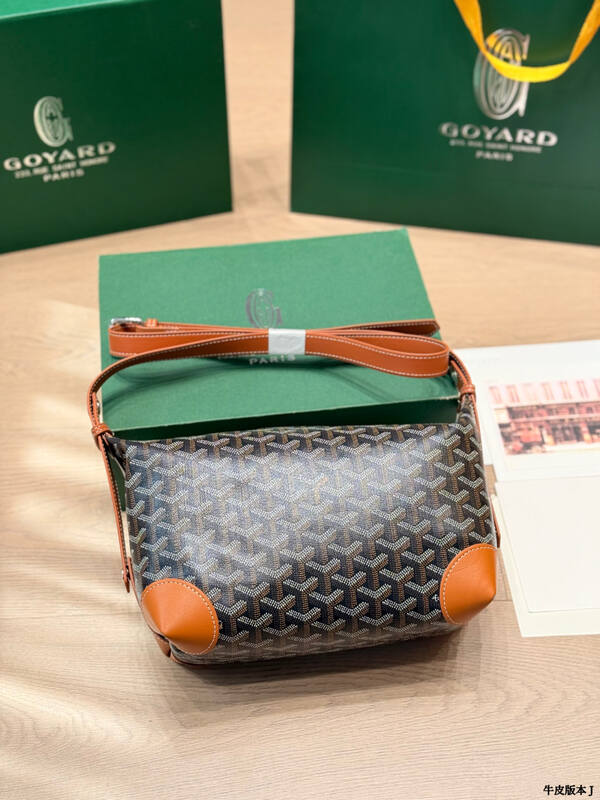 Goyard Brown shoulder bag — Premium Replica