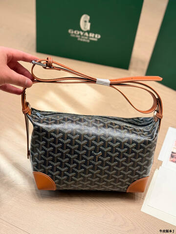 Goyard Brown shoulder bag Premium Replica