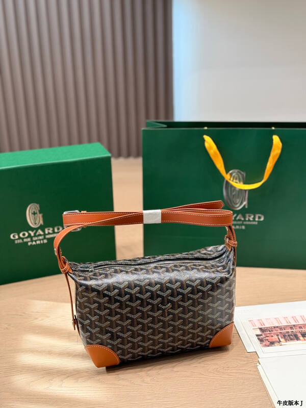 Goyard Brown shoulder bag — Premium Replica