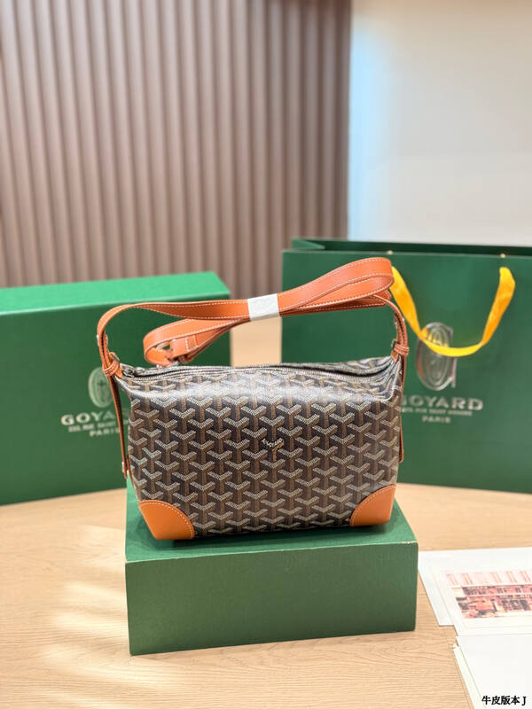 Goyard Brown shoulder bag — Premium Replica