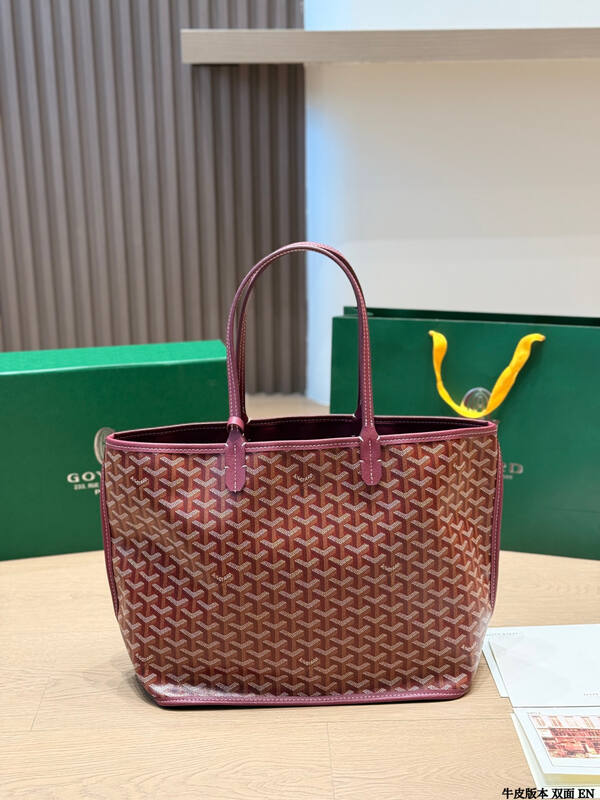Goyard shoulder bag — Top Quality Replica