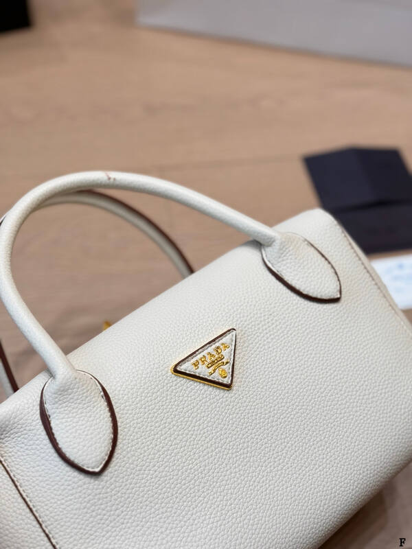 Prada Brown shoulder bag — AAA Quality Replica