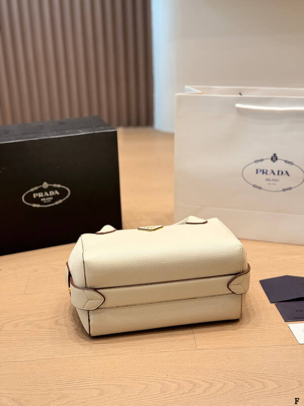 Prada Brown shoulder bag — AAA Quality Replica