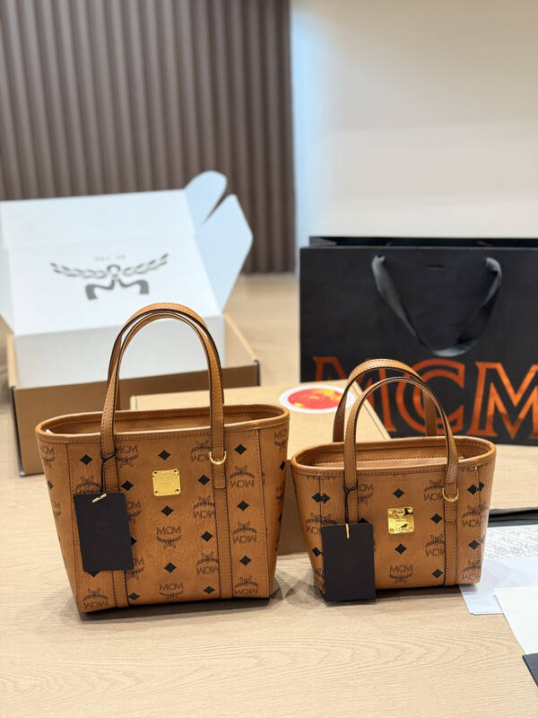 MCM Toni Visetos shoulder bag — AAA Quality Replica