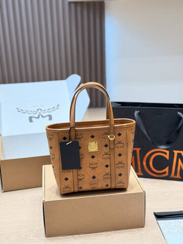 MCM Toni Visetos 19x16cm shoulder bag AAA Quality Replica
