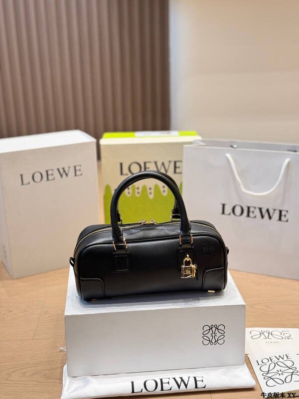 Loewe Black 25x18x10cm shoulder bag — Premium Replica