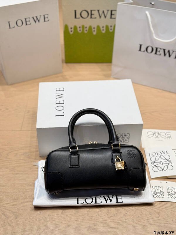 Loewe Black 25x18x10cm shoulder bag — Premium Replica