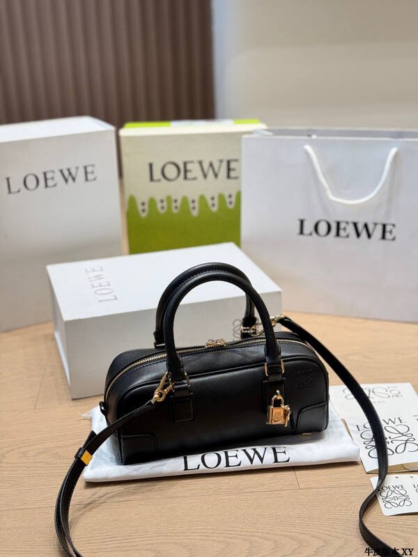 Loewe Black 25x18x10cm shoulder bag — Premium Replica