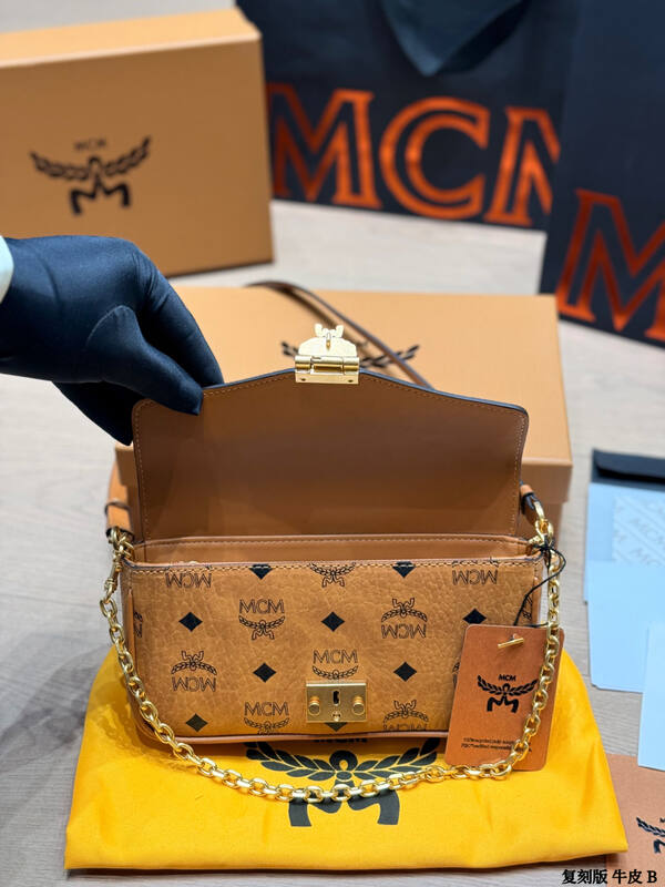 MCM Monogram 25x18x10cm shoulder bag — 1:1 Replica