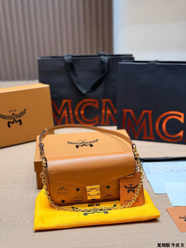 MCM Monogram 25x18x10cm shoulder bag — 1:1 Replica