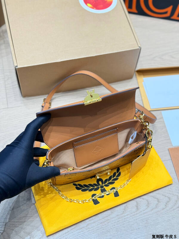MCM Visetos 25x18x10cm shoulder bag — Top Quality Replica
