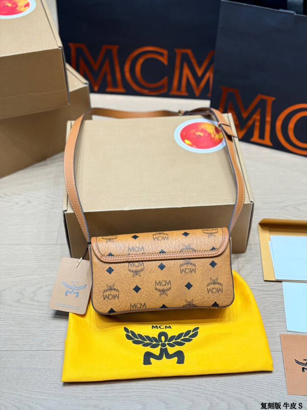 MCM Visetos 25x18x10cm shoulder bag — 1:1 Replica