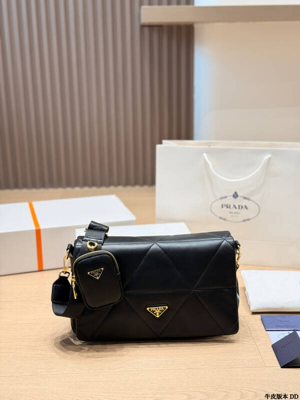 Prada Black shoulder bag — 1:1 Replica