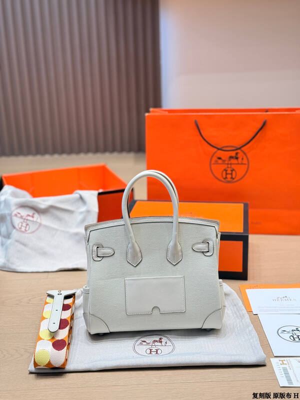 Hermes Birkin Cargo White canvas and leather everyday — Top Quality Replica