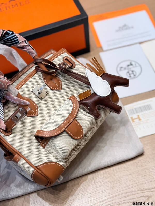 Hermes Birkin Beige canvas and Brown leather handbag — AAA Quality Replica