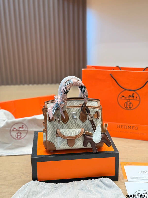 Hermes Birkin Beige canvas and Brown leather handbag — AAA Quality Replica