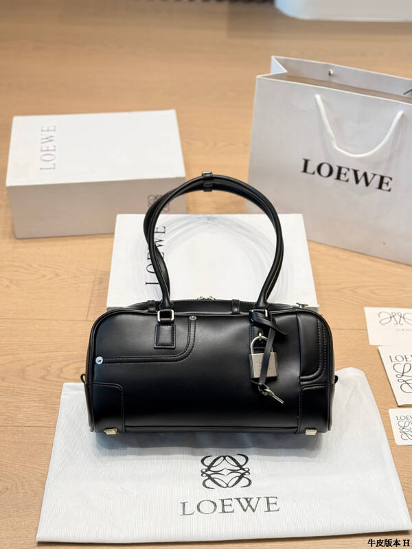 Loewe Black shoulder bag — Premium Replica