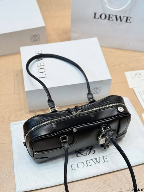 Loewe Black shoulder bag — Premium Replica