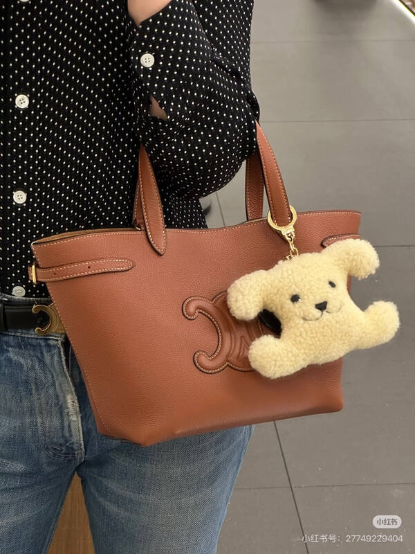 Celine shoulder bag — Top Quality Replica