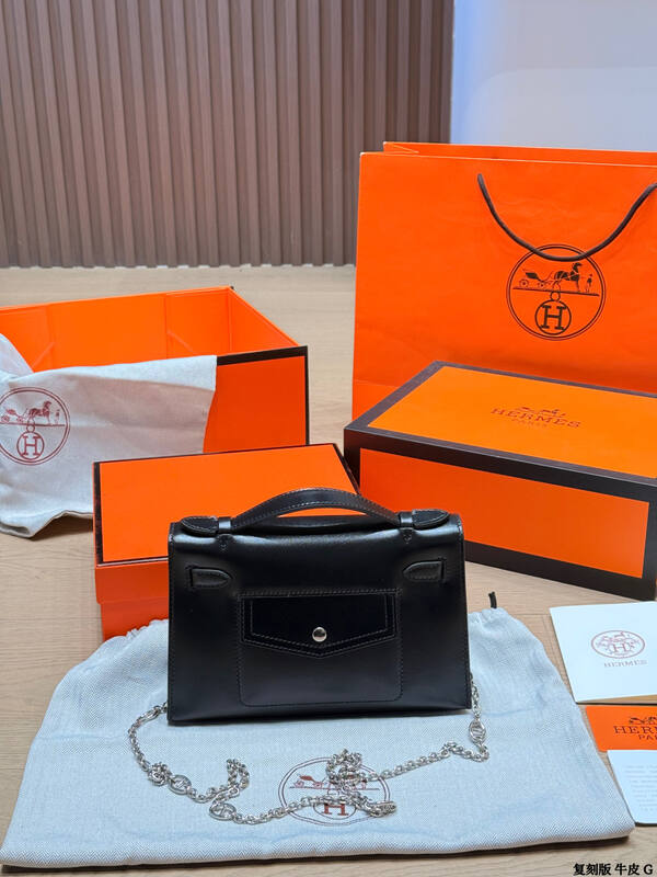 Hermes Kelly Danse Black crossbody — AAA Quality Replica