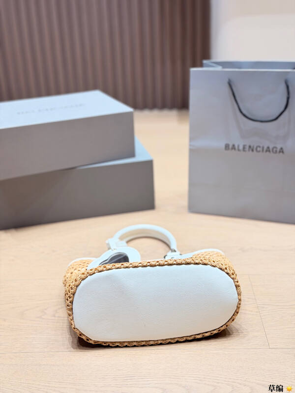 Balenciaga White shoulder bag — AAA Quality Replica