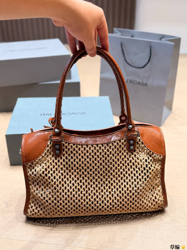 Balenciaga Brown shoulder bag — 1:1 Replica