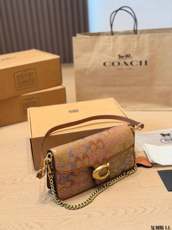 Coach Monogram shoulder bag — Top Quality Replica
