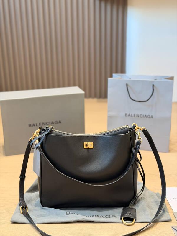 Balenciaga Black shoulder bag — AAA Quality Replica