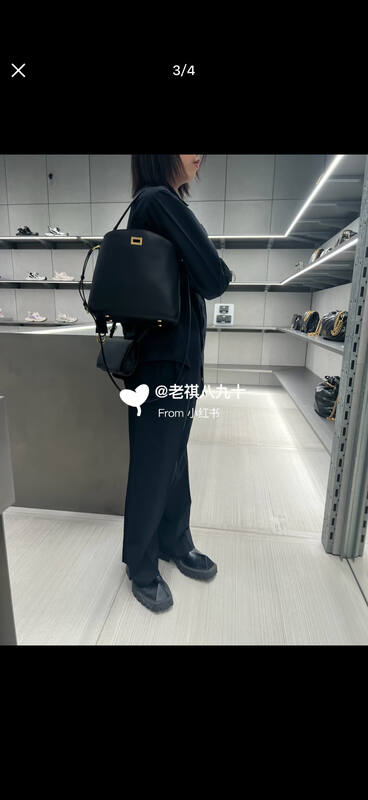 Balenciaga Black shoulder bag — AAA Quality Replica
