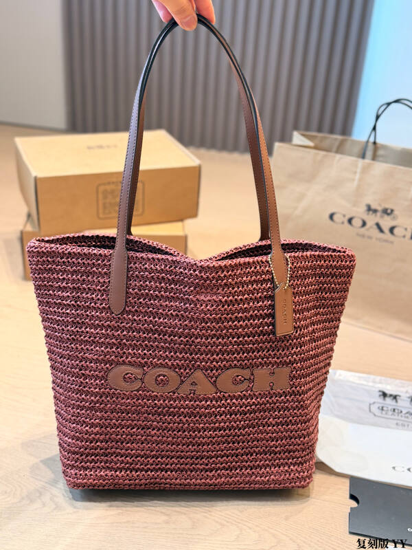 Coach Brown shoulder bag — 1:1 Replica