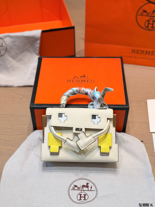 Hermes Kelly Doll Picto Craie Beige multicolor crossbody — Premium Replica