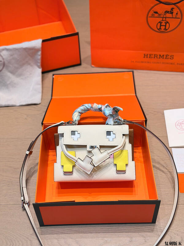 Hermes Kelly Doll Picto Craie Beige multicolor crossbody — Premium Replica