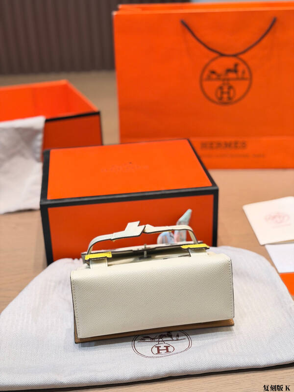 Hermes Kelly Doll Picto Craie Beige multicolor crossbody — Premium Replica