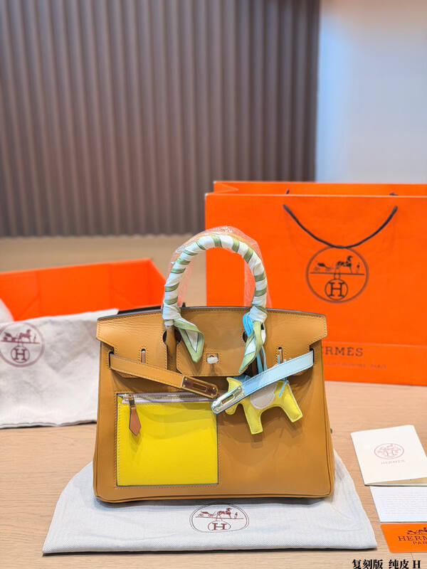 Hermes Birkin Tan with yellow pocket handbag — Premium Replica