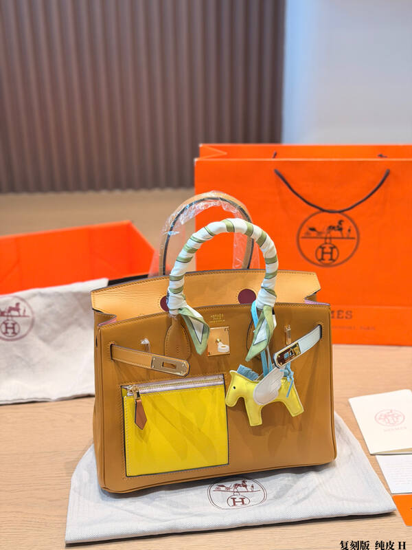 Hermes Birkin Tan with yellow pocket handbag — Premium Replica