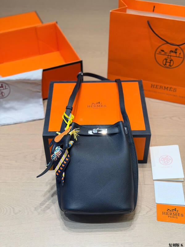 Hermes So Kelly Black leather shoulder — Top Quality Replica