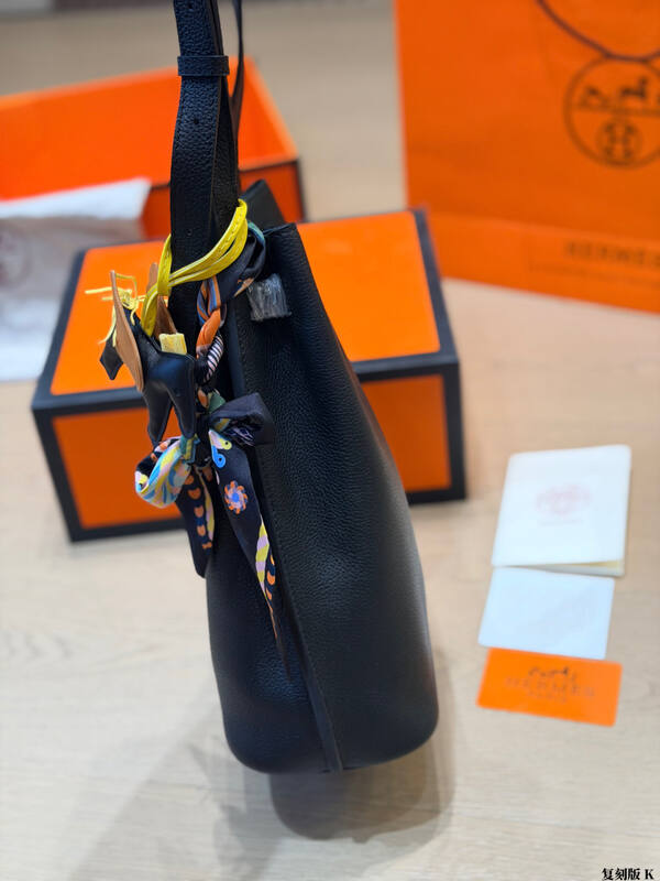 Hermes So Kelly Black leather shoulder — Top Quality Replica
