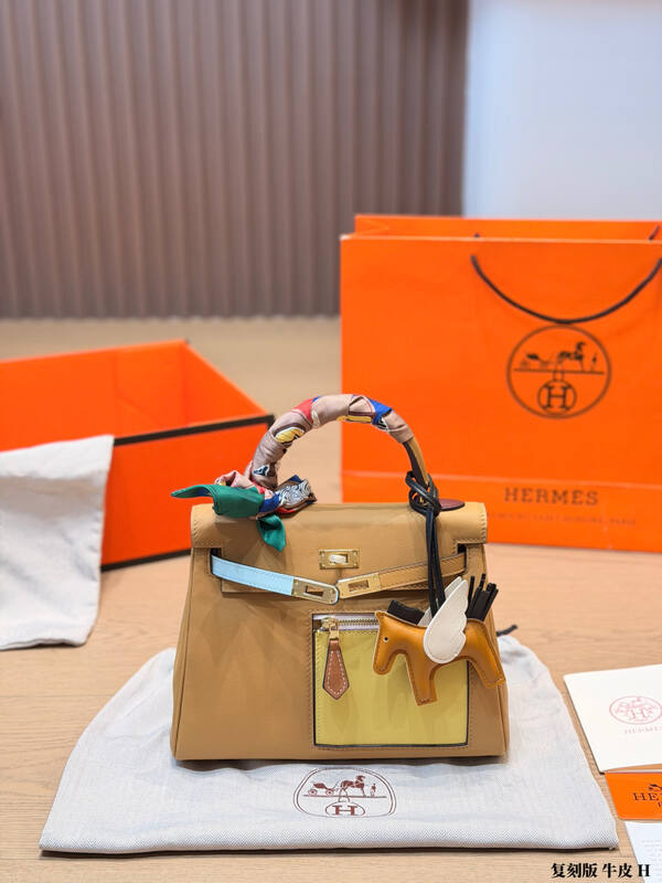 Hermes Kelly Beige with yellow pocket shoulder — 1:1 Replica