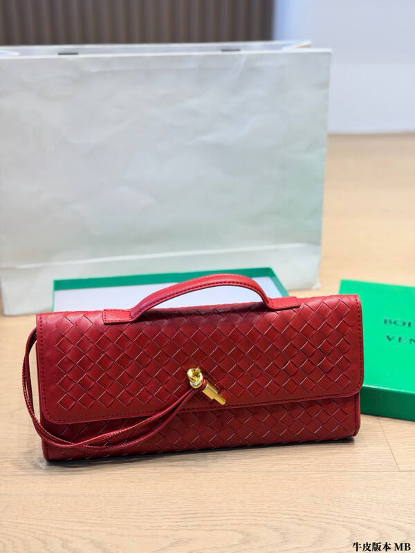 Bottega Veneta Green shoulder bag — Premium Replica