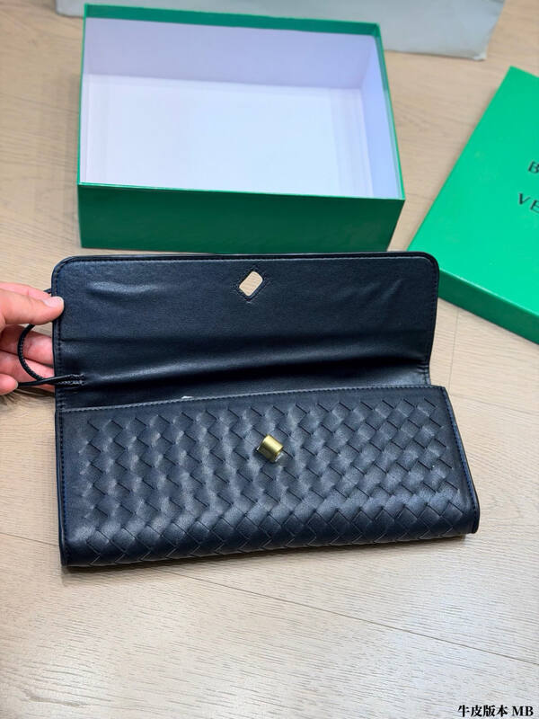 Bottega Veneta Black shoulder bag — 1:1 Replica