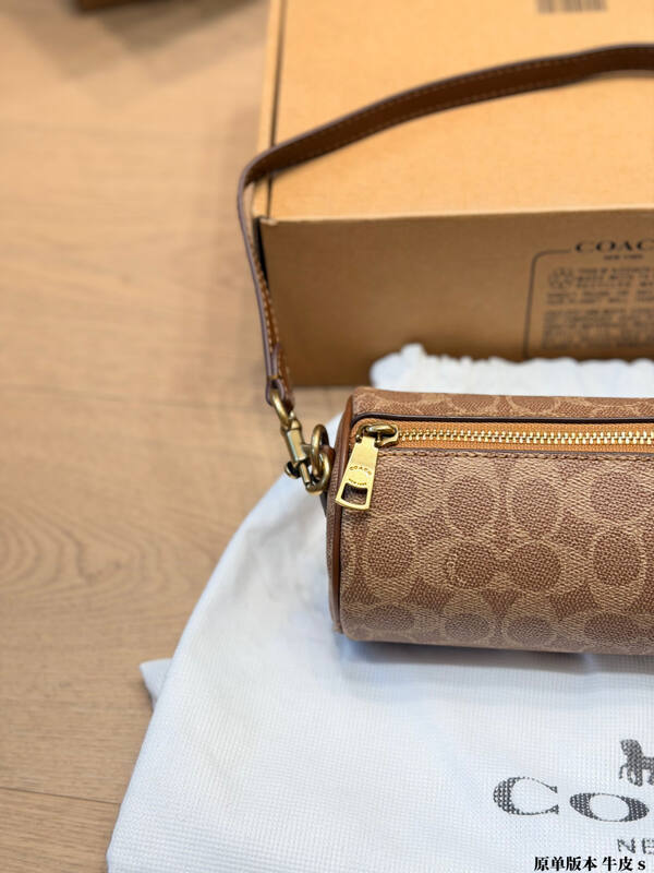 Coach Brown 25x18x10cm shoulder bag — 1:1 Replica