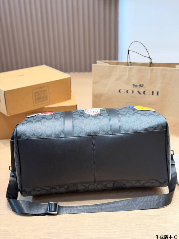 Coach Charcoal Signature Canvas with patches 45x26x20cm travel bag / luggage bag / duffle bag — Premium Replica