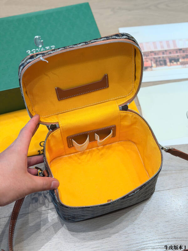 Goyard Brown 25x18x10cm shoulder bag — Top Quality Replica