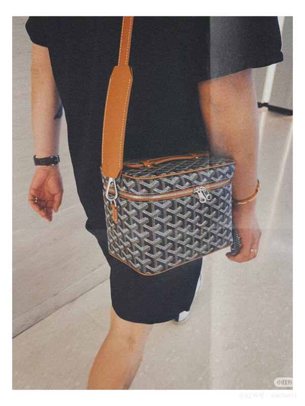 Goyard Black shoulder bag — AAA Quality Replica